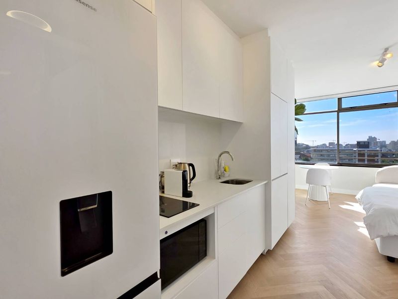 Stylish City Living in the Heart of Kloof Street - Photo 7