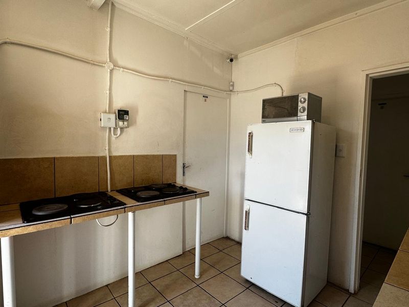 Furnished Student House for Sale - Photo 2