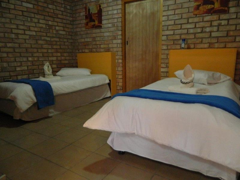 FOR SALE: GUESTHOUSE FOR SALE IN KAMANJAB AREA, NAMIBIA - Photo 9