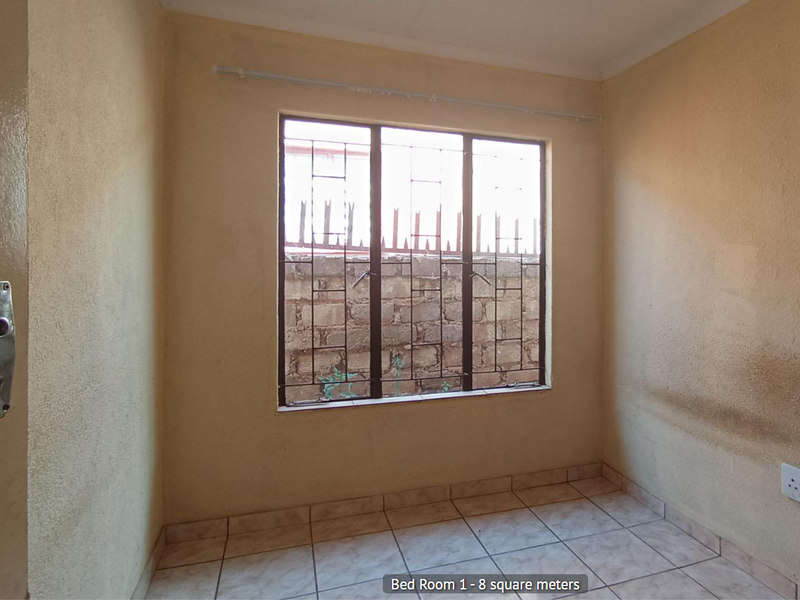 3 bedrooms houses for sale in Soshanguve East - Photo 9
