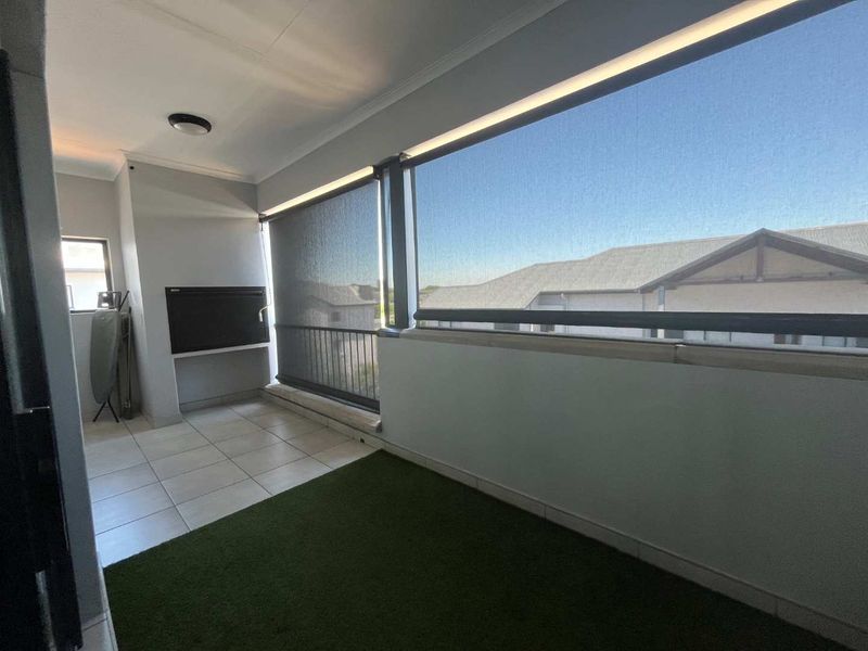 Tastefully Fully Furnished Top-Floor Unit for Rent – Ballito Hills - Photo 2