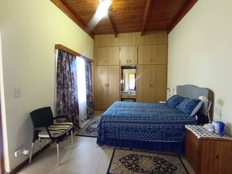 A house with investment purposes - Photo 9