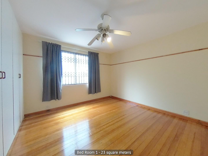 Beautiful Spacious Apartment - Photo 8