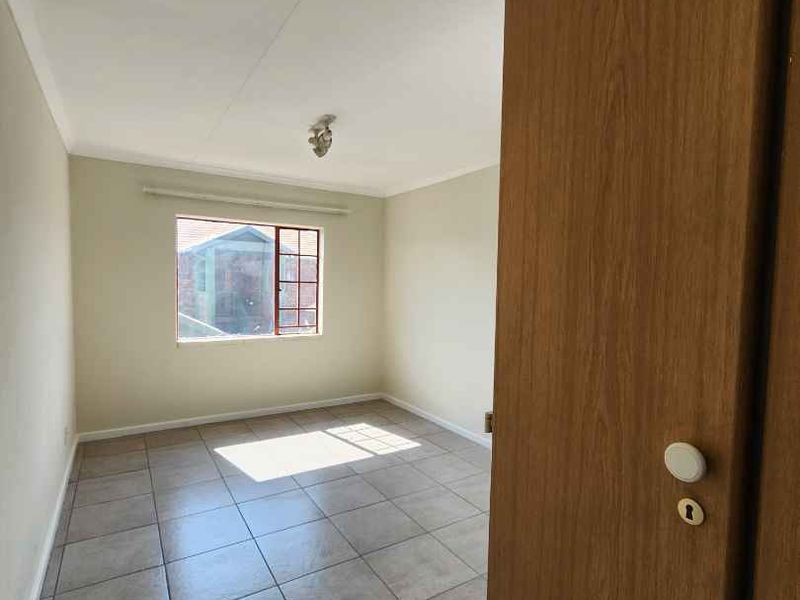 3 Bedroom Apartment To Rent – Villa Carmen, Moregloed, Pretoria - Photo 6