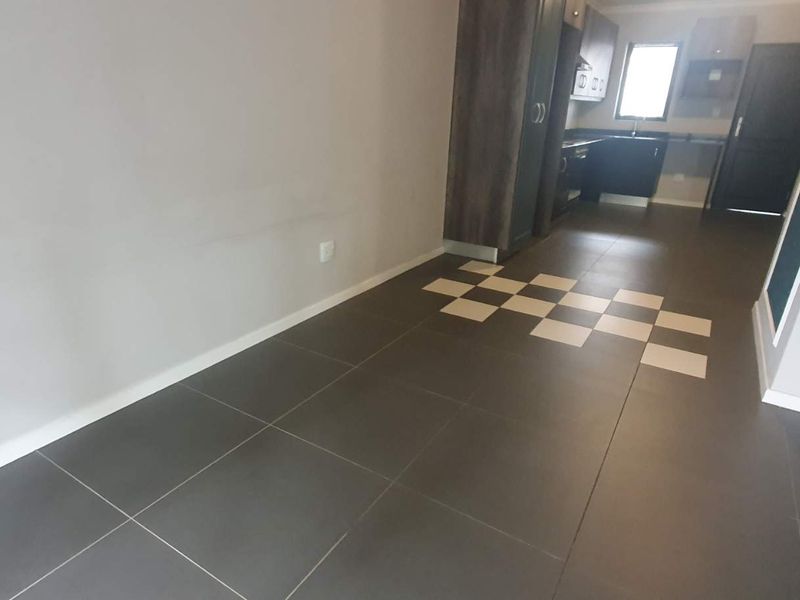 Unfurnished 2 Bed Apartment Available for Rent in Rivonia - Photo 9