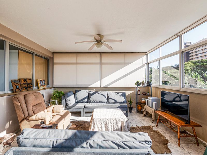 Magical views with ample space - Photo 10