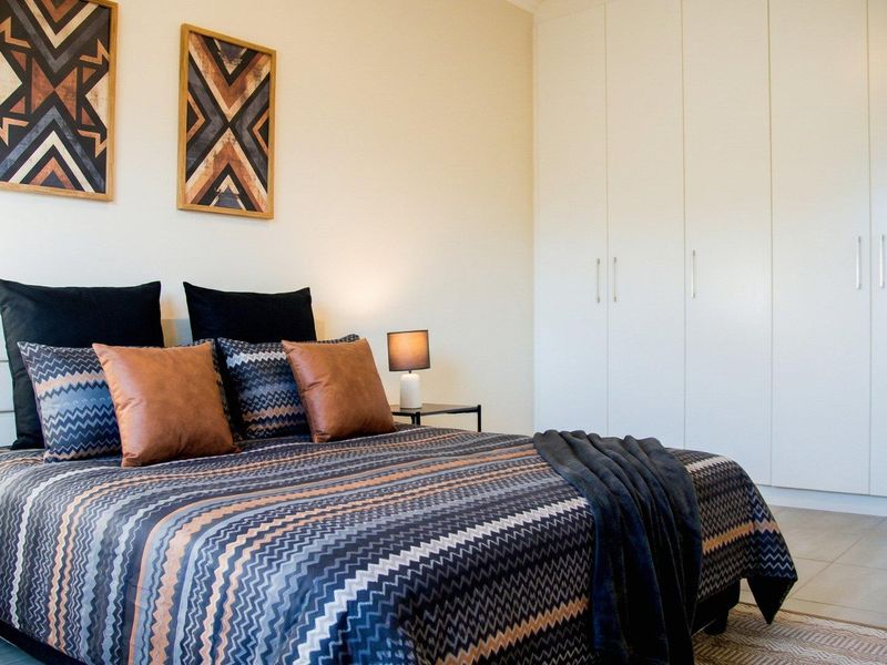 Feel-Good Family Home - Photo 4