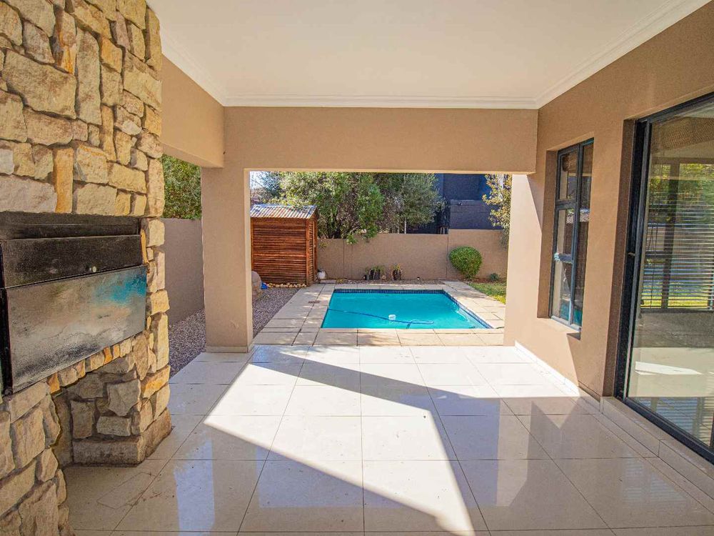 private pool