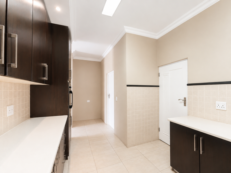 Exclusive Secure Retirement Living with the convenience of a solar system - Photo 7