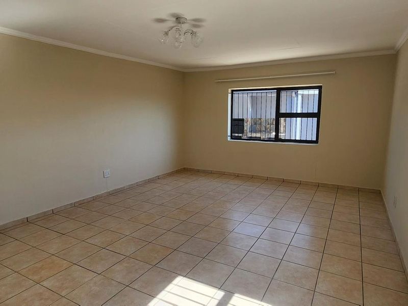 Located within walking distance of Windhoek Gymnasium - Photo 3