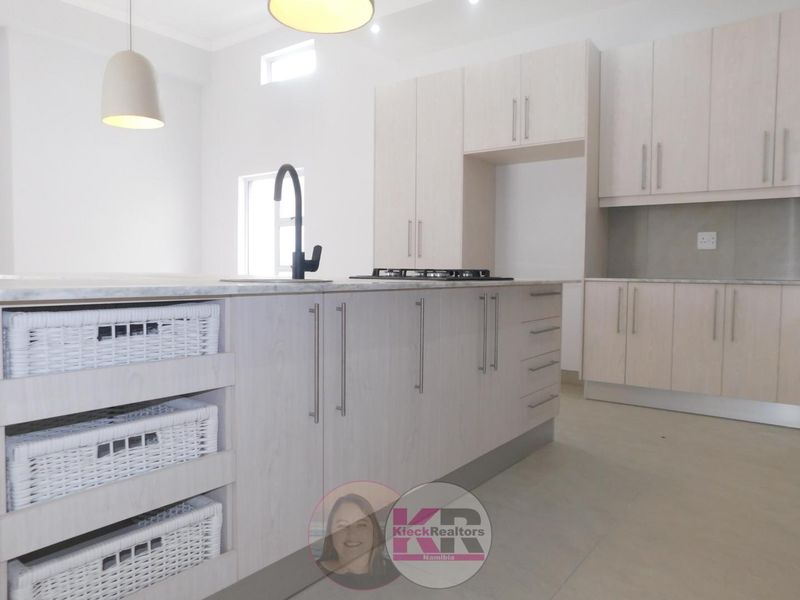 A few steps from the beach - Photo 6