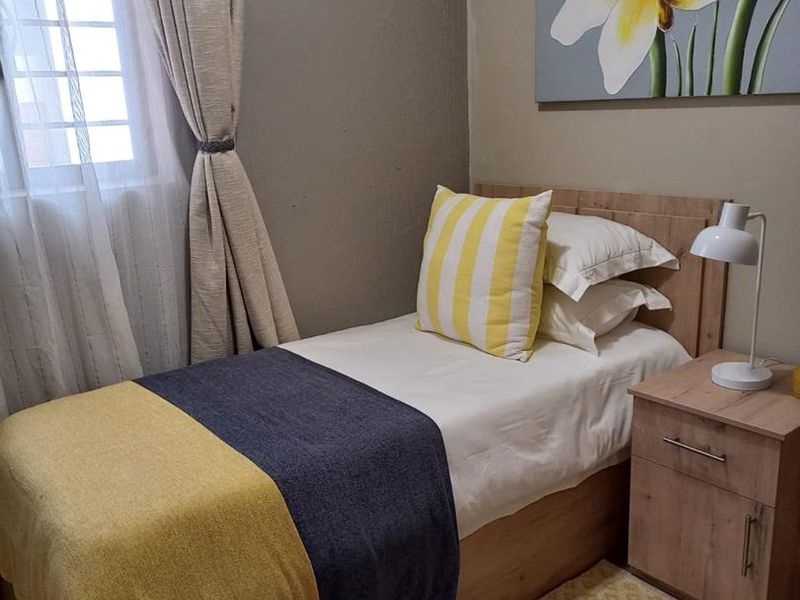 Wildlife meets everyday living - Photo 6