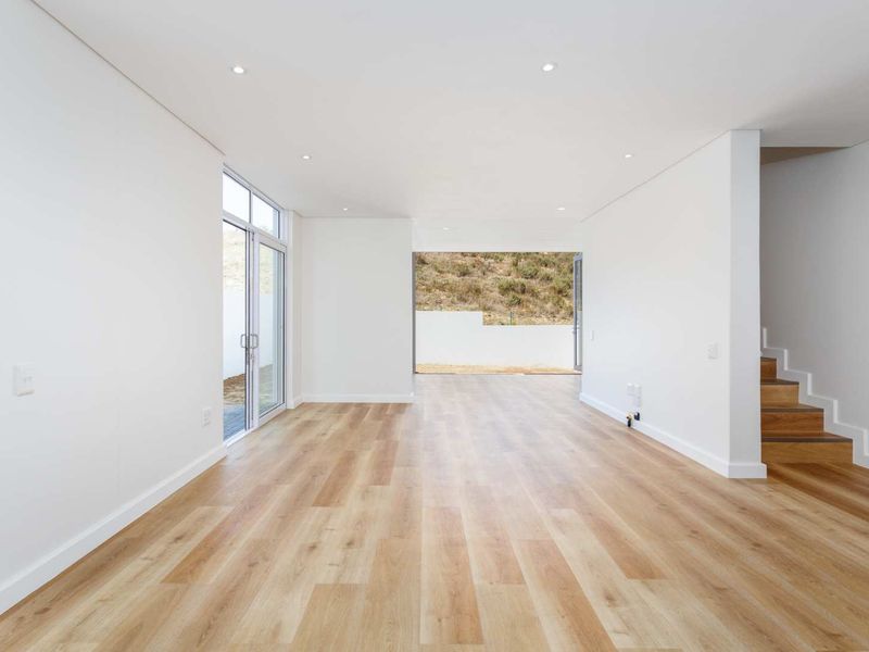 Sophisticated Winelands Living in a Modern Double-Storey Home in Volière Estate Stellenbosch - Photo 6