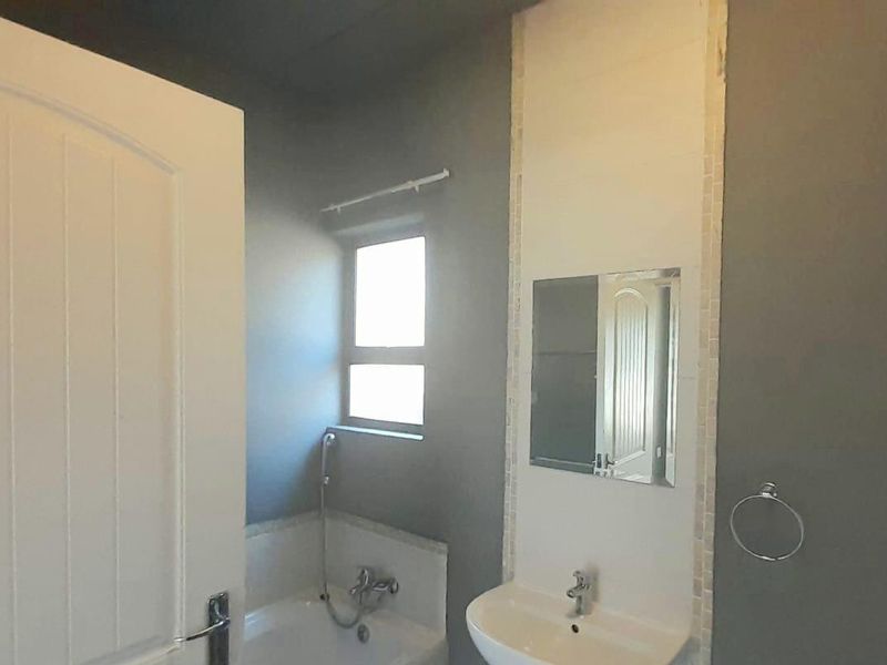 🏡 **Your Dream Home Awaits!** 🌟 - Photo 3