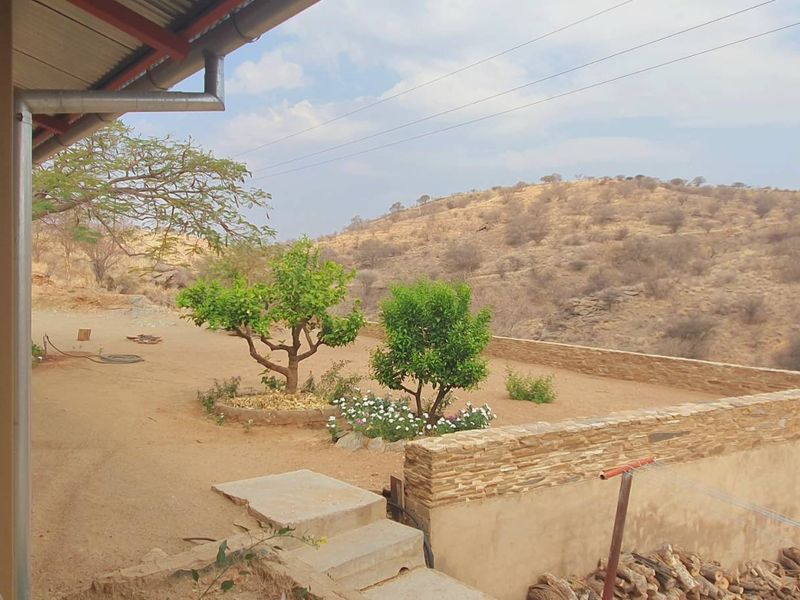 For Sale @ Valuation: Unique Lifestyle Property on 25 ha at Windhoek's Doorstep - Photo 5