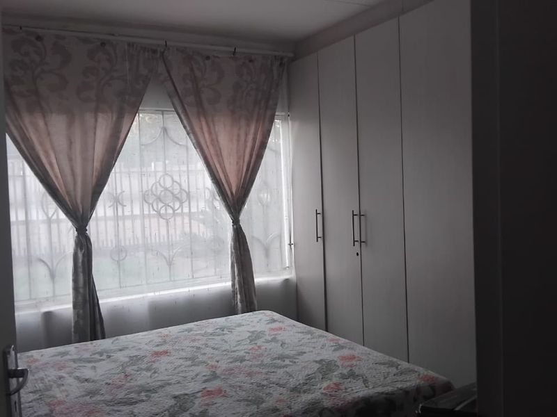 2 Bedroom House For Sale in Odinburg Gardens - Photo 9