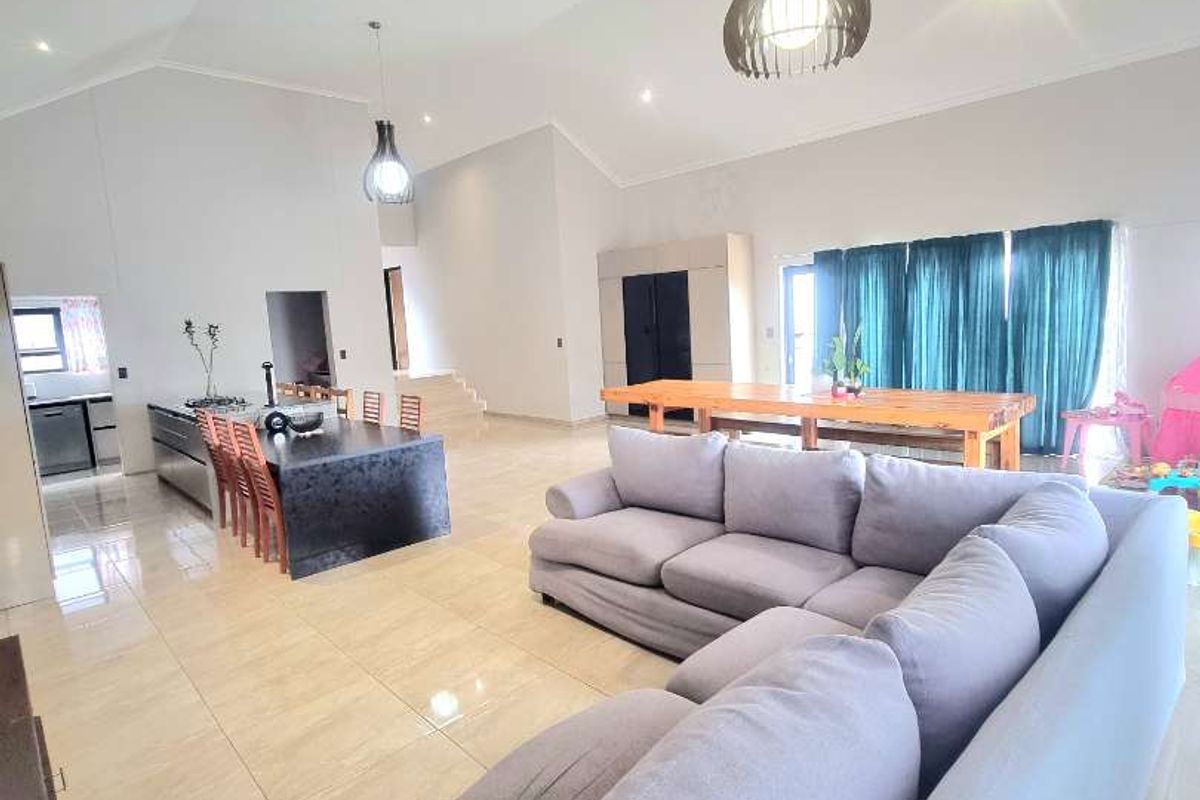 STUNNING HOME FOR SALE IN ELISENHEIM - Photo 4