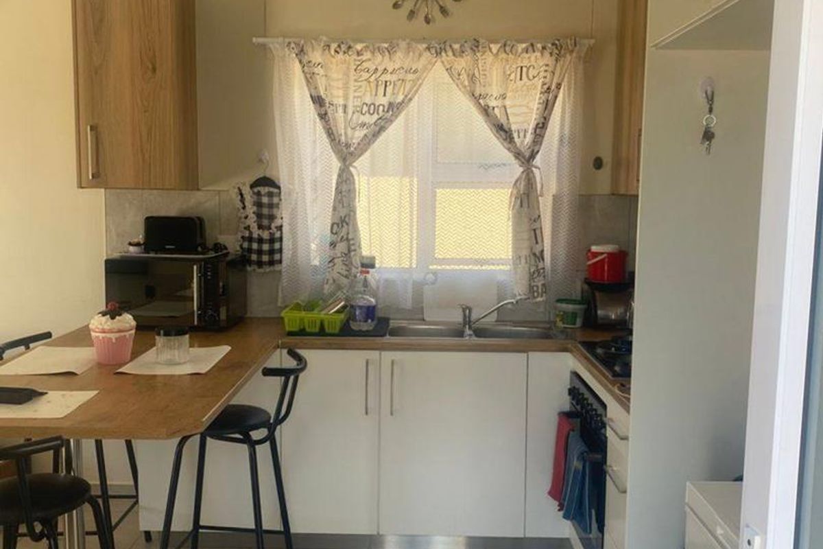 2 Bedroom Townhouse For Sale in Osona - Photo 5