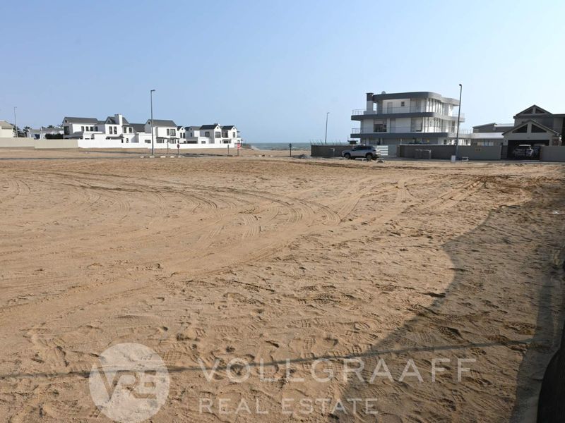 Vacant Residential Plot Steps from the Shore - Photo 3