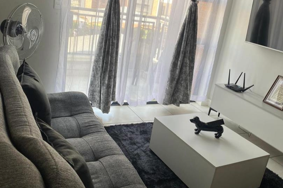 Fully Furnished apartment - Photo 4