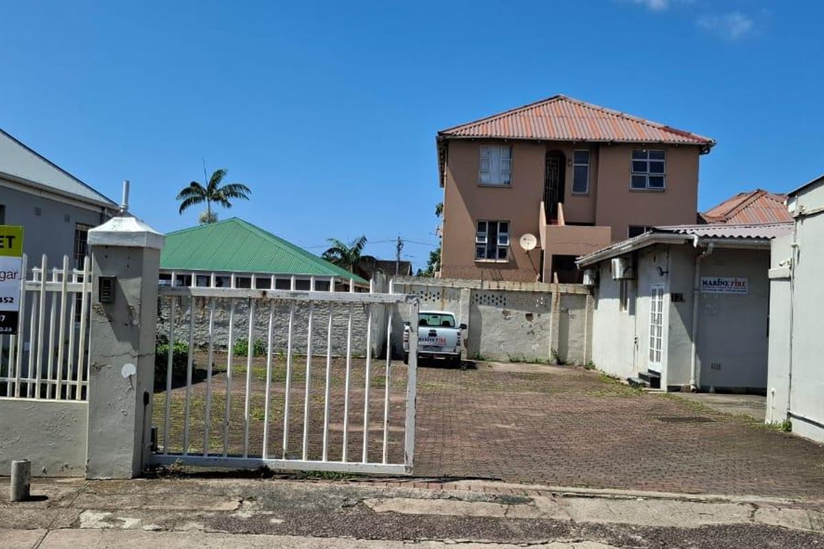 **Discover Your Business's New Home with Trafalgar Property Group** - Photo 2