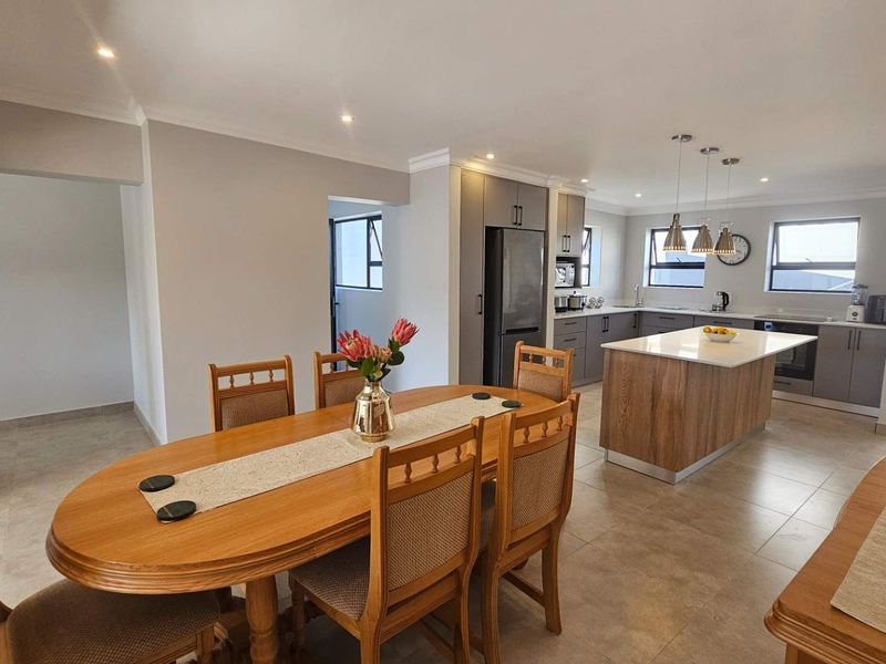 Discover your dream home at Outeniquasbosch Wildlife Village - Photo 10