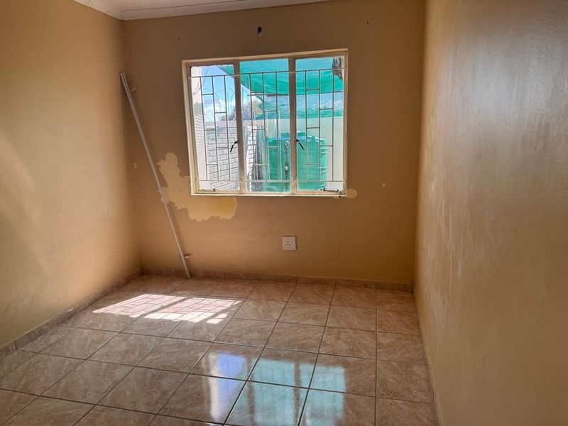 TOWNHOUSE FOR RENT IN MILLENNIUM,  RUNDU - Photo 3