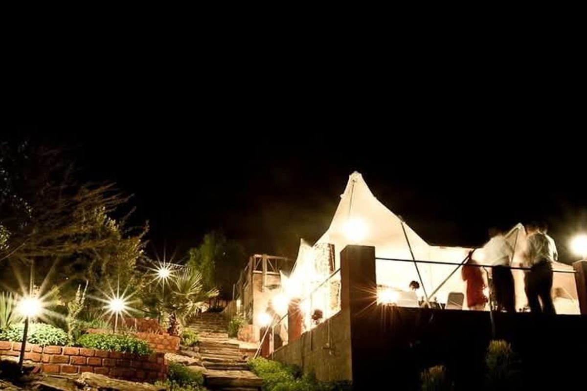 **Stunning Property Just 10km from Windhoek CBD** - Photo 4