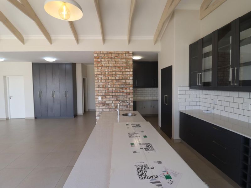 Newly Built 3-Bedroom 3 Bathroom House for Sale in Swakopmund Namibia - Photo 6