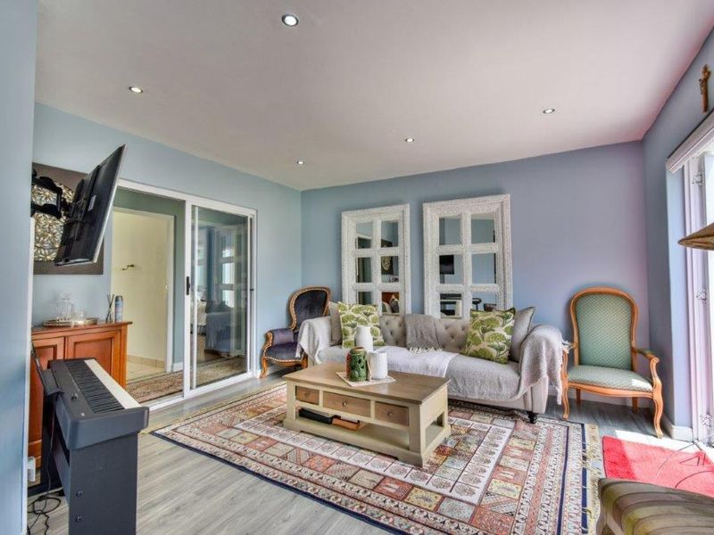 SECURE ESTATE LIVING - Photo 6