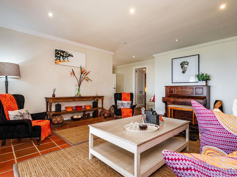 EXCEPTIONAL KLOOF COLONIAL HOME WITH ESTABLISHED GUEST HOUSE OPPORTUNITY - Photo 9