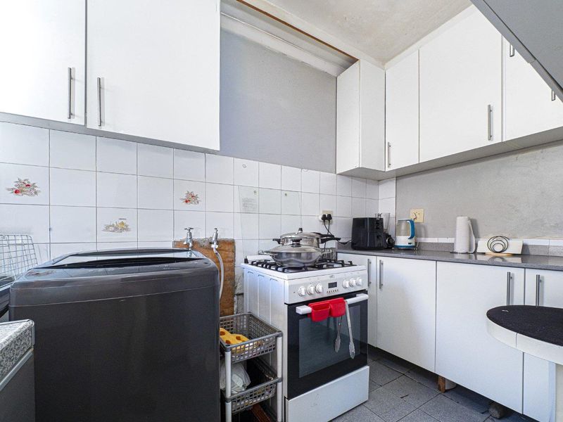 Location Is Everything: Find Your Dream Home Today! - Photo 10