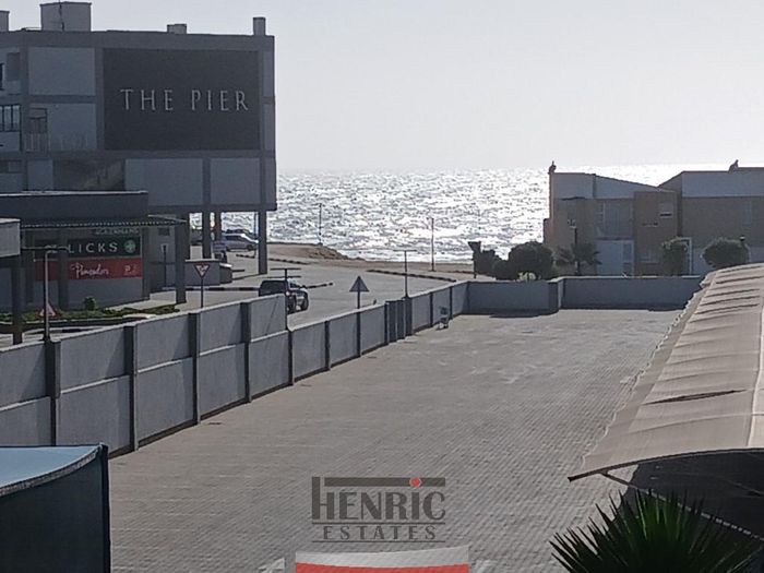 Property #2380676, House Pending Sale in Waterfront