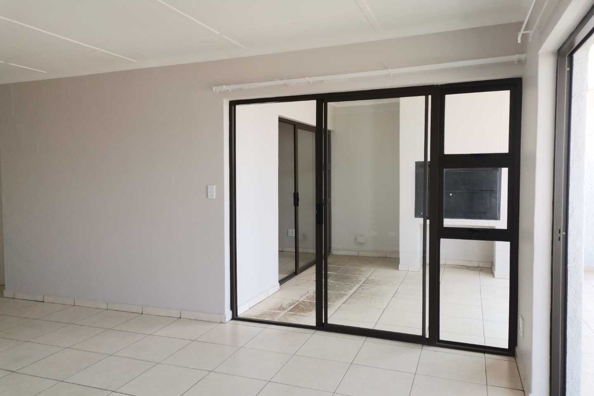 OKAHANDJA - TURA HEIGHTS 1 - Photo 2