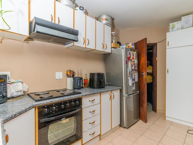 Perfect Live and Rent Home - Photo 10