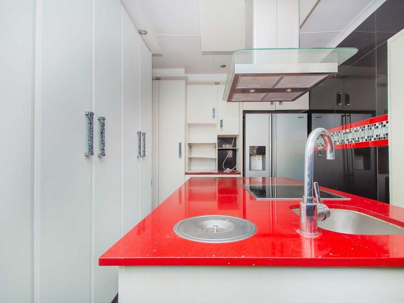 Renovators Dream Project, Commune Living, Large Home? You Choose... - Photo 5