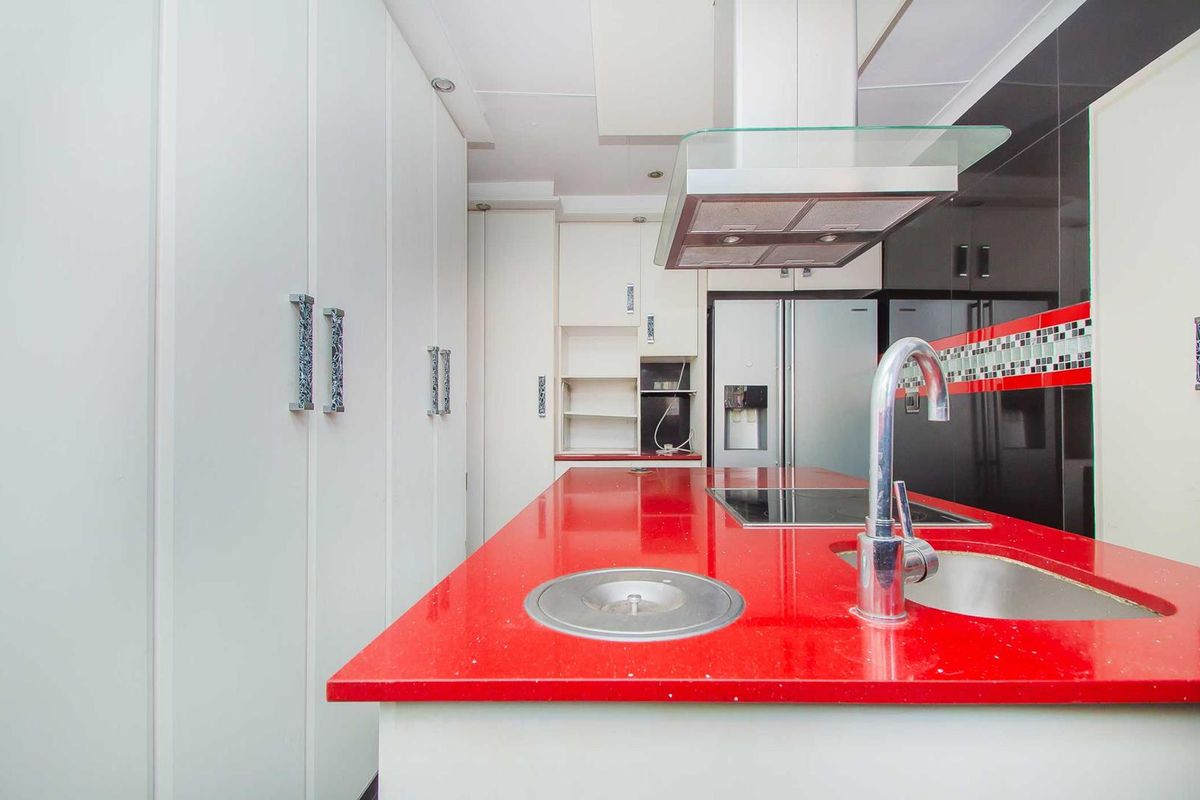 Renovators Dream Project, Commune Living, Large Home? You Choose... - Photo 5