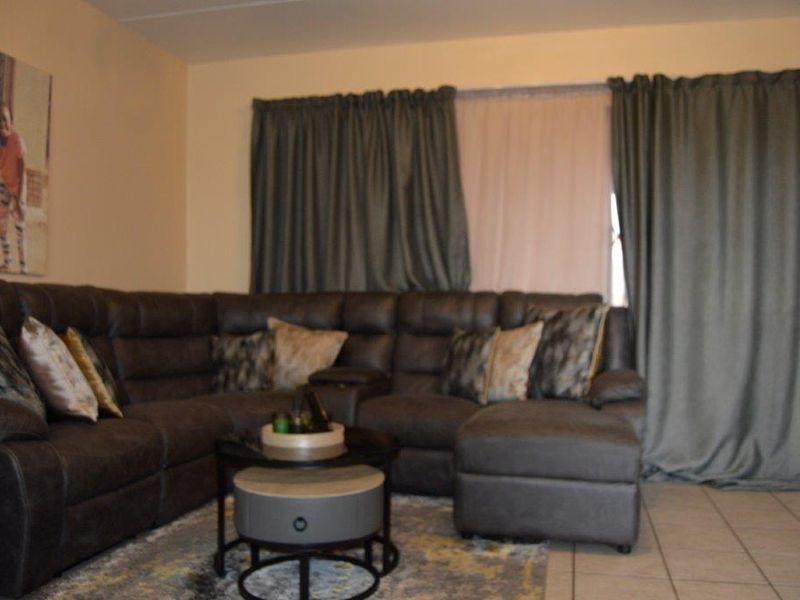 Welcome to Your Best Life at Birchleigh Boulevard Estate - Photo 8