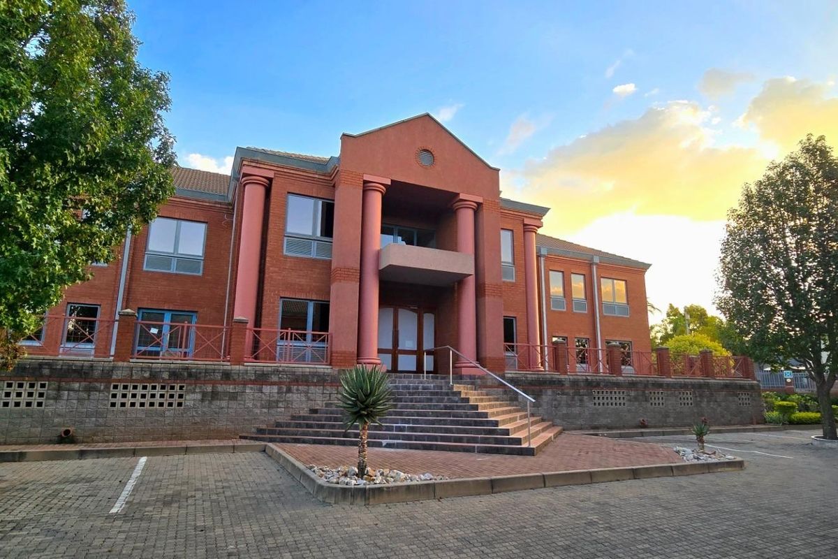 Command the N1: Your New Corporate Headquarters at Erasmus Forum - Photo 3