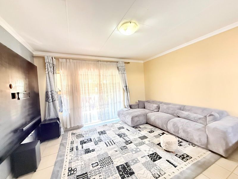 Convenient Location Meets Style and Comfort in One Home - Photo 5