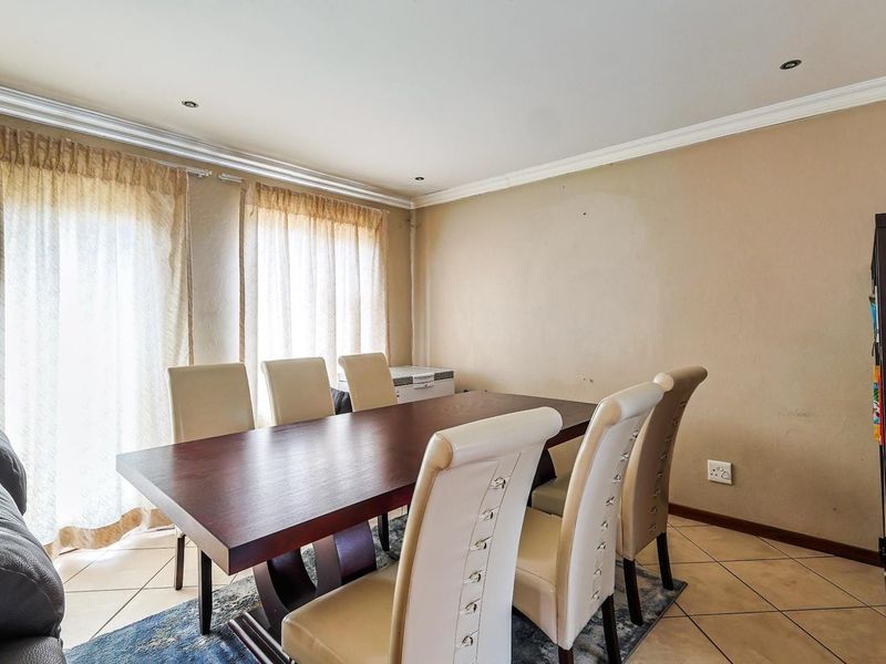 **Charming Fixer-Upper in Equestria!** - Photo 8