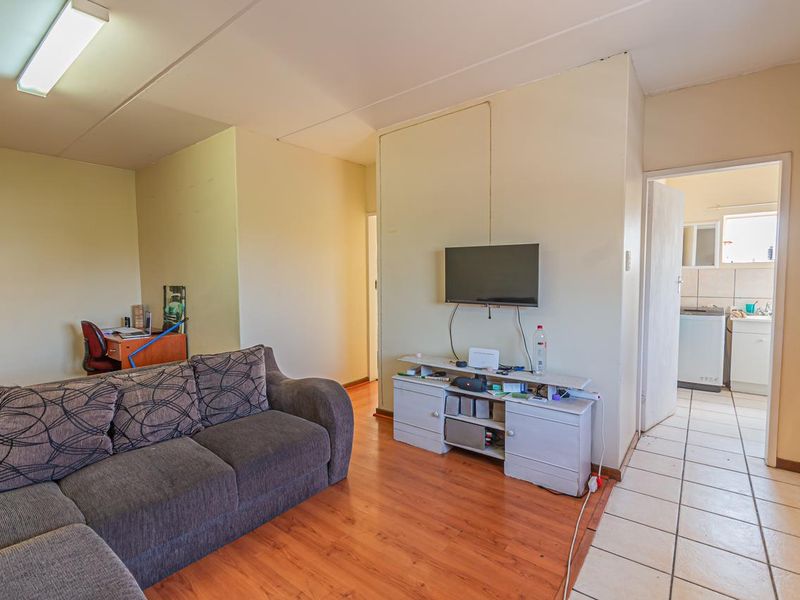 Prime 1-Bedroom in Hatfield - Ideal for Students & Pros!" - Photo 6