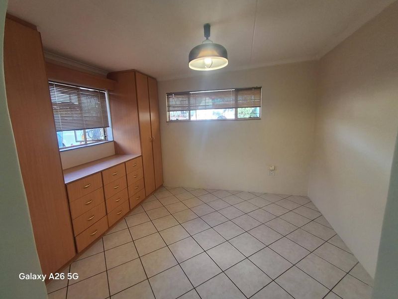 1 Bedroom Flat To Let In Eros - Photo 1