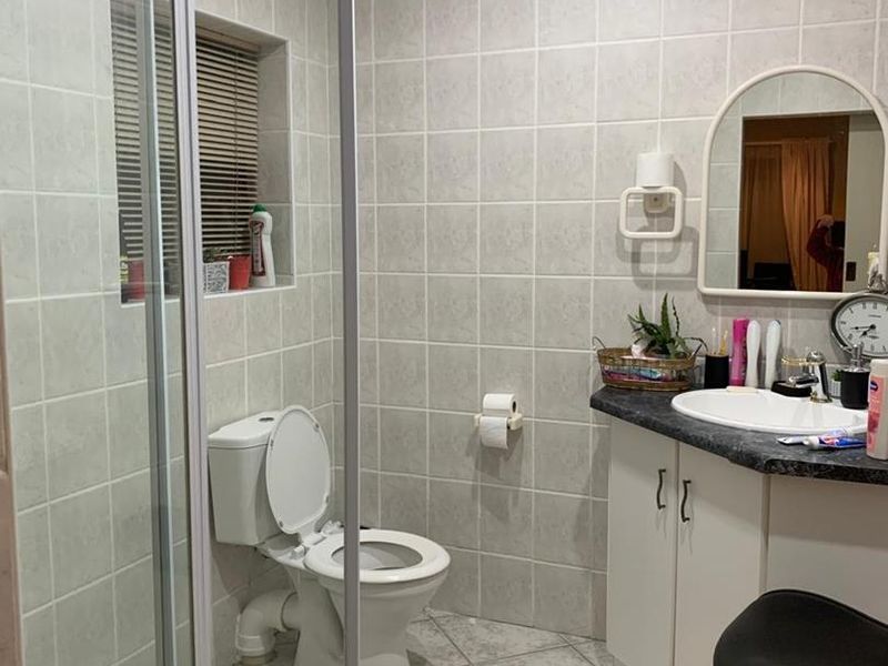 Secure Estate Living Townhouse - Photo 6