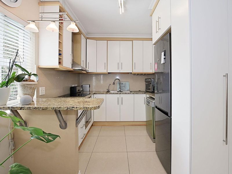 Designed For Living – Perfect Entertaining - Photo 5