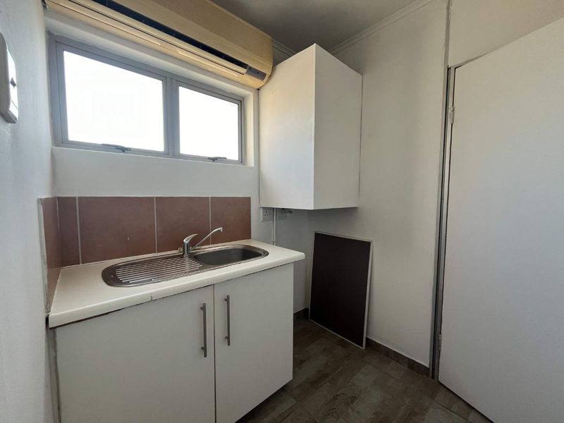 Hendra -  Prime Office Space for Sale - Ideal for Professionals !! - Photo 8