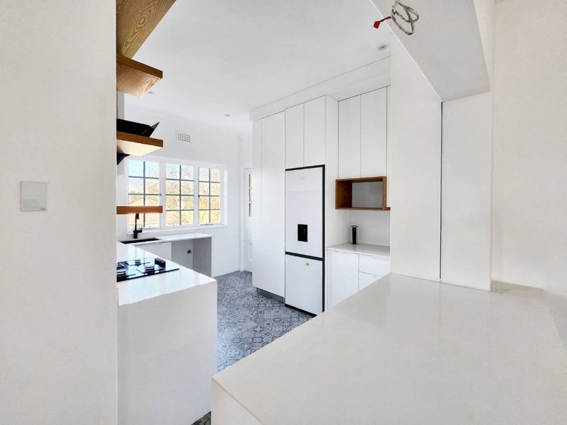 A rare find in Rondebosch - Photo 6