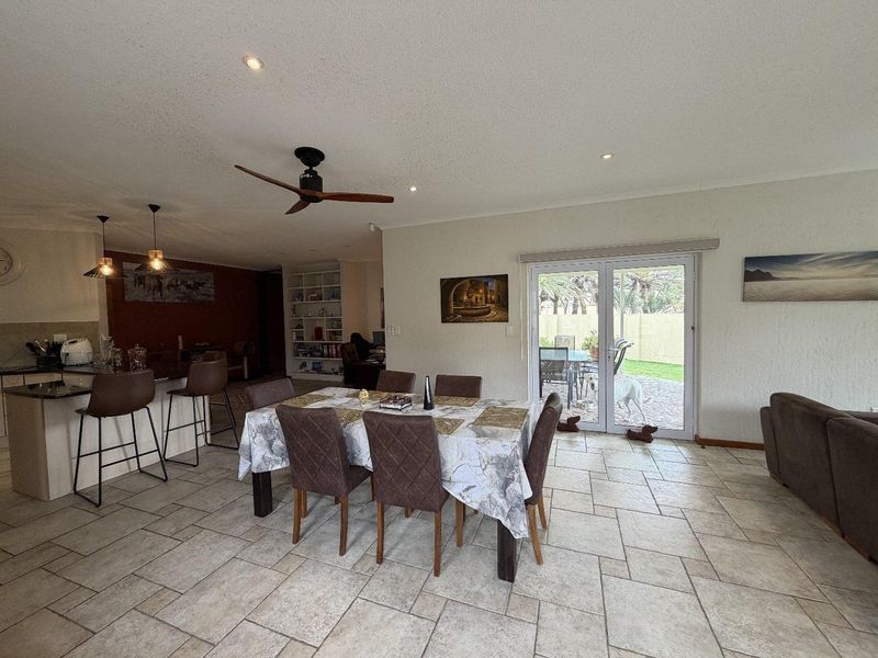 COZY 3 BEDROOM HOME FOR RENT, ROSSMUND,SWAKOPMUND - Photo 3