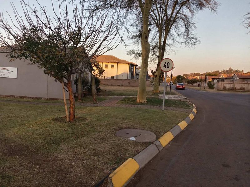 Vacant Land for Sale in Magaliesberg Country Estate - Photo 3