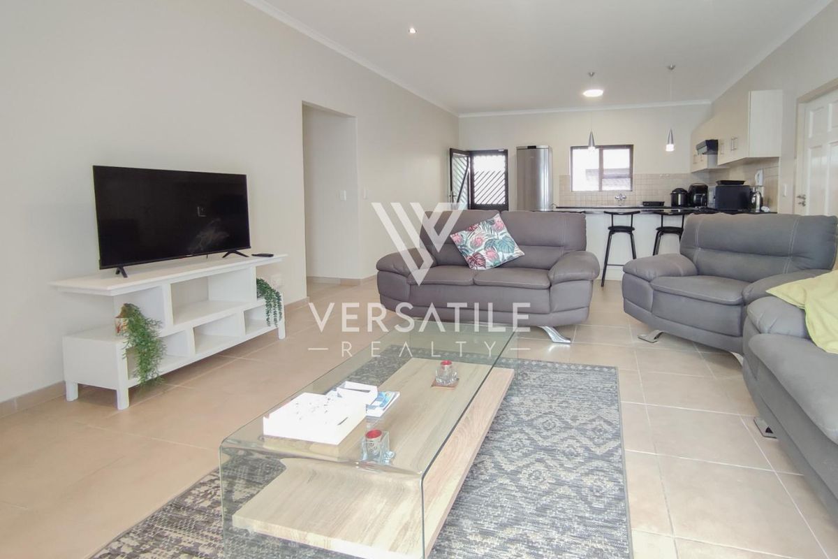 Furnished Townhouse To Let - Photo 3